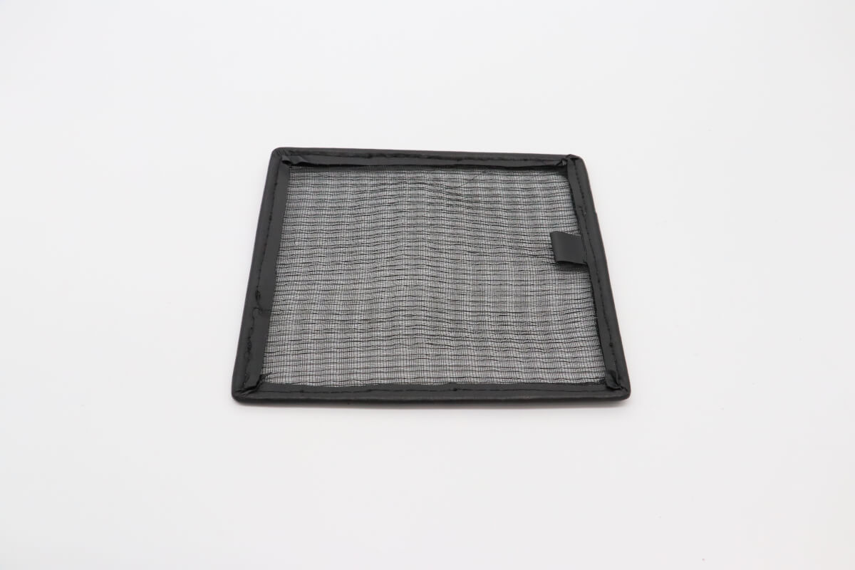 Réfrigérateur pour la préparation des pizzas - 137 cm - 3 portes - s'adapte à 8 x 1/6 GN - incl couvercle en verre